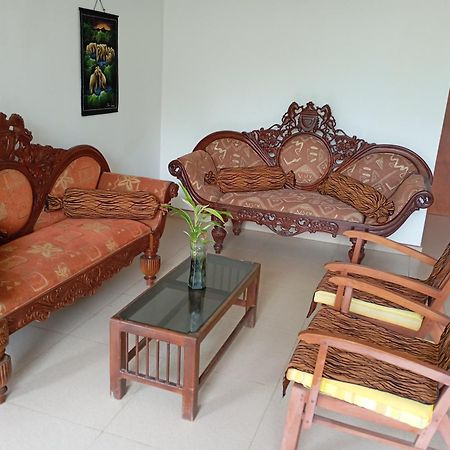 וואדואה Larn'S Villa Hotel & Apartment מראה חיצוני תמונה