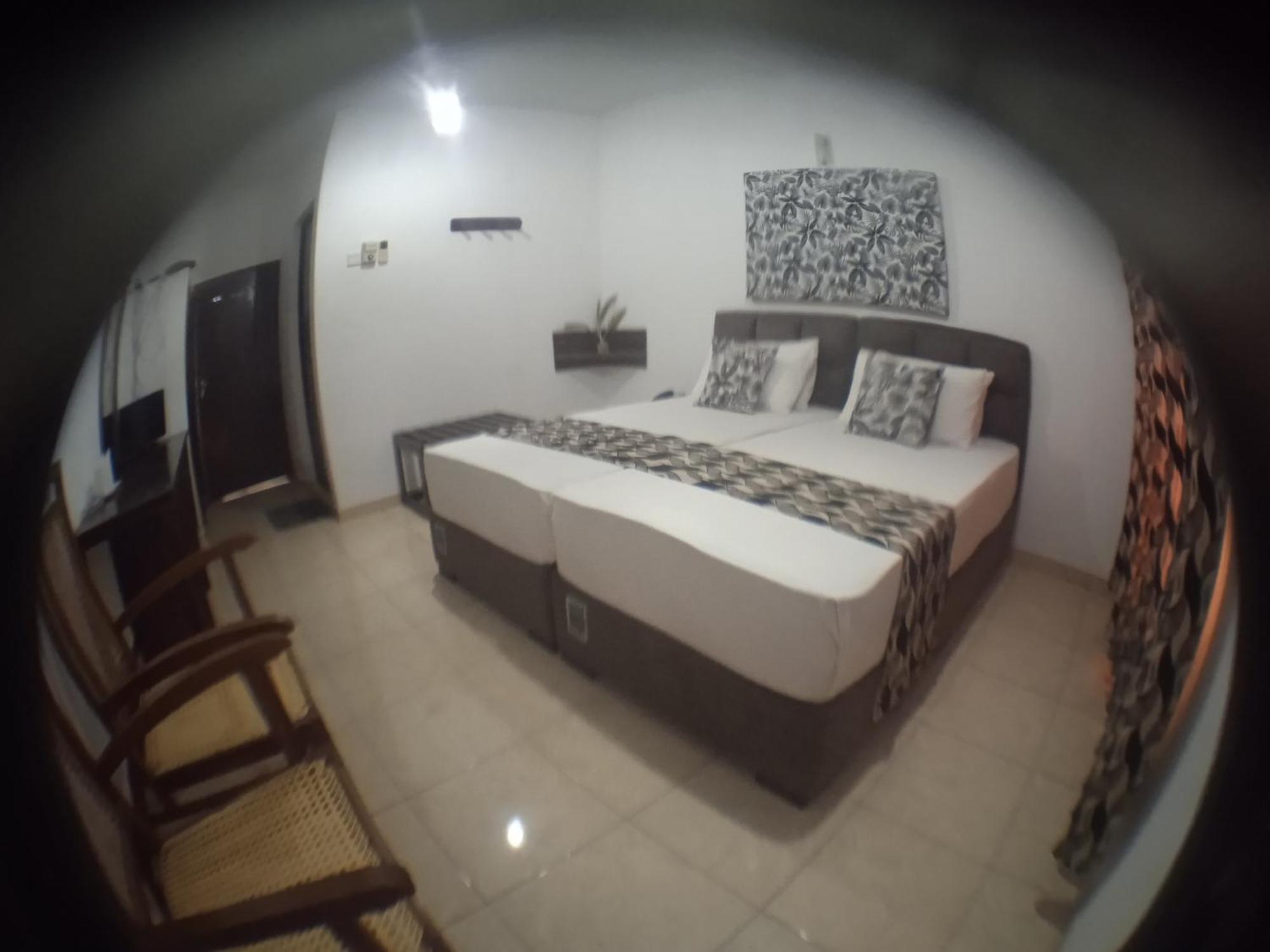 וואדואה Larn'S Villa Hotel & Apartment מראה חיצוני תמונה