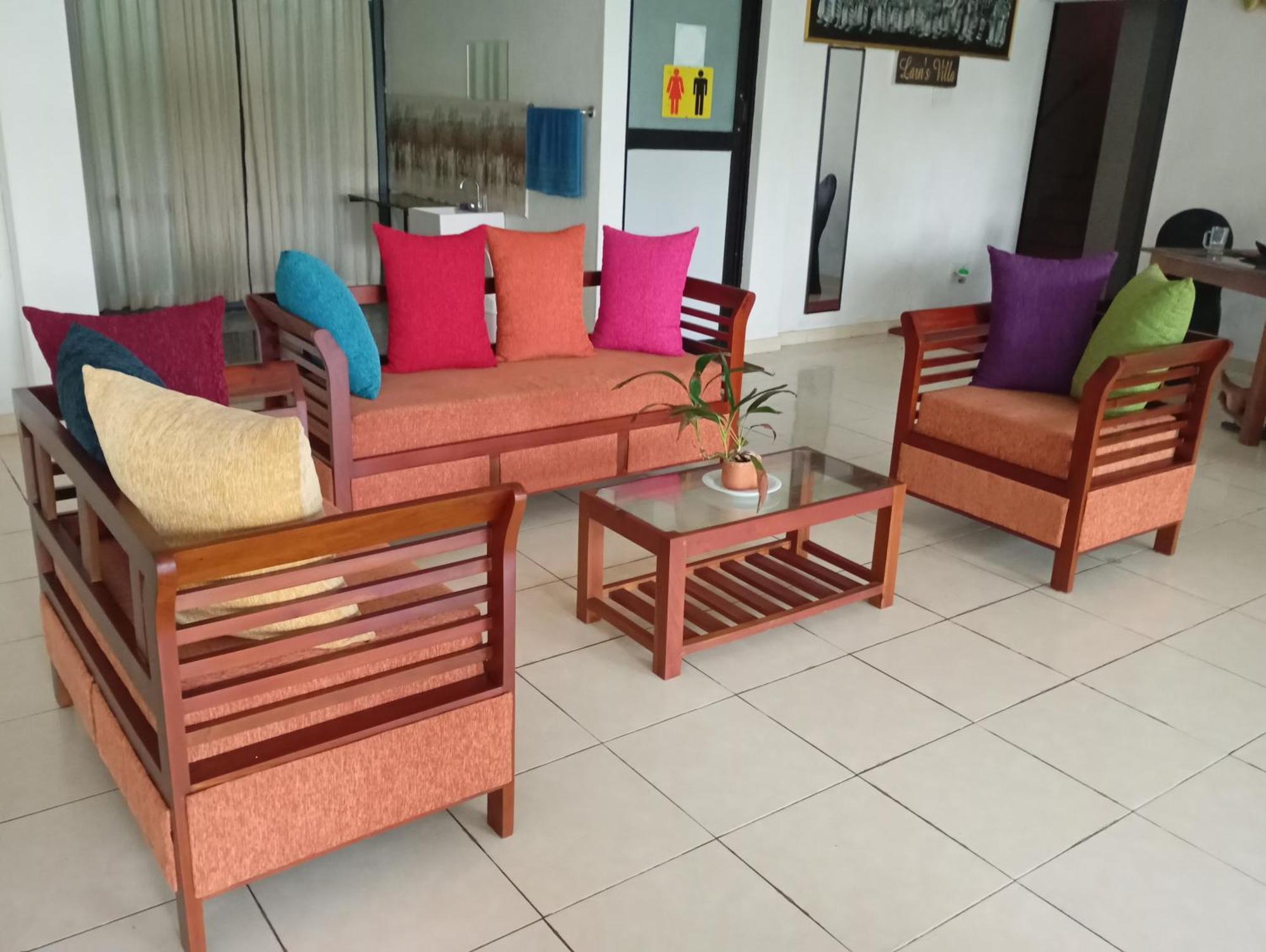 וואדואה Larn'S Villa Hotel & Apartment מראה חיצוני תמונה
