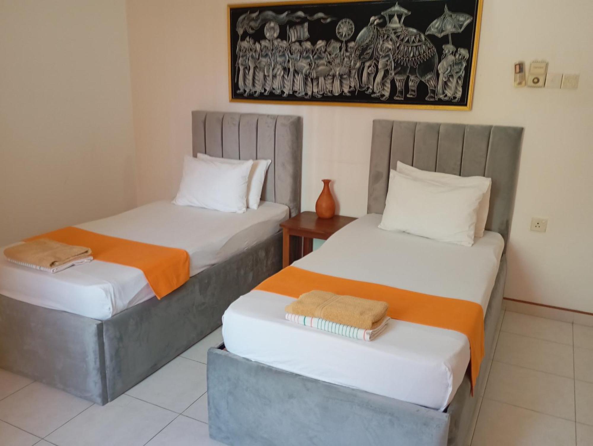 וואדואה Larn'S Villa Hotel & Apartment מראה חיצוני תמונה